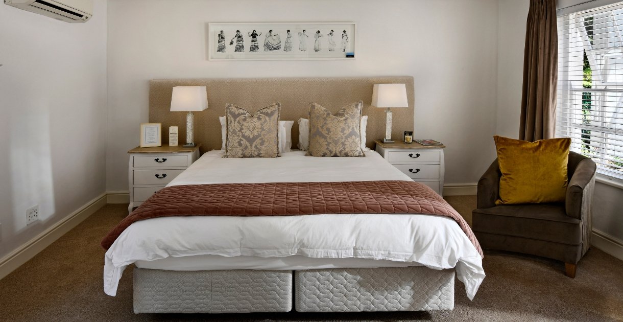7 Small Master Bedroom Ideas That Feel Surprisingly Spacious